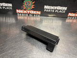 2011 FORD MUSTANG GT FUSE BOX RELAY MODULE COVER LID OEM 6E5T-14A003-AB #1081