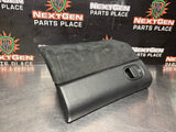 2005 PONTIAC GTO GLOVE BOX BLK OEM #1269