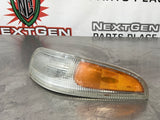 97-04 C5 CORVETTE FRONT LH TURN SIGNAL MARKER LIGHT OEM 16523617 #VV543