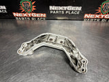 2004 PONTIAC GTO TRANSMISSION T56 6 SPEED CROSSMEMBER/ MOUNT OEM #1691