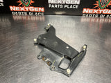 97 - 04 C5 CORVETTE RH PASSENGER SIDE HEADLIGHT BRACKET OEM 16523682 #964