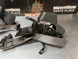 2008 C6 CORVETTE OEM FRONT SEAT BELTS DRIVER / PASSENGER BLK W/ BRACKETS #1266