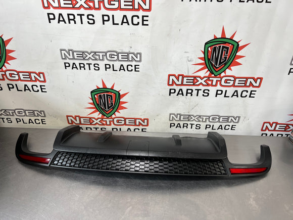 08 - 09 PONTIAC G8 REAR DIFFUSER OEM 92201785 #556