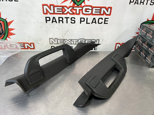 2009 FORD F350 RH/LH PILLAR GRAB ASSIST HANDLE SET BLK OEM #577