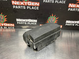 2010 CAMARO SS FUSE BOX ENGINE BAY OEM 92238272 #1006