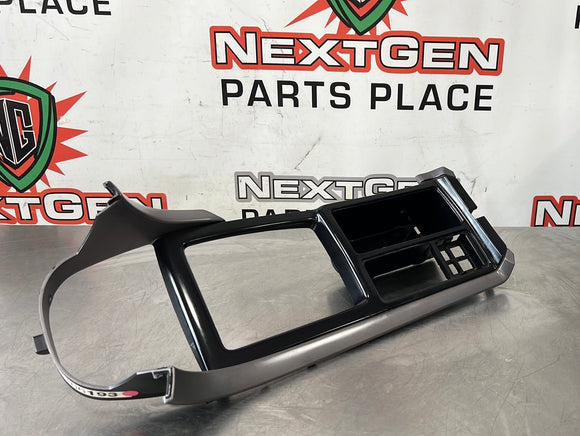 2006 PONTIAC GTO CENTER CONSOLE SHIFTER BEZEL TRIM  PANEL OEM 92166193 #3628