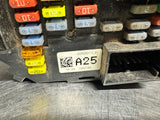 2013 CHEVY SILVERADO 2500HD CABIN FUSE BLOCK 22925213 OEM #1017