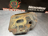 04 - 06 PONTIAC GTO BATTERY TRAY WITH HOLD DOWN OEM #1043
