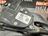 2006 SILVERADO 3500 GAS PEDAL 15233970 OEM #1168