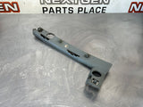 04-06 PONTIAC GTO FRONT RH RIGHT FRONT BUMPER GUIDE BRACKET 92177409 OEM #560