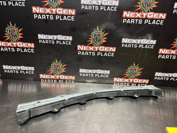 97 - 04 C5 CORVETTE FRONT BUMPER UPPER RETAINER BRACKET 10256973 OEM #1150