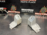 97-04 C5 CORVETTE MOTOR MOUNT BRACKETS 10260642 10260643 OEM #1303