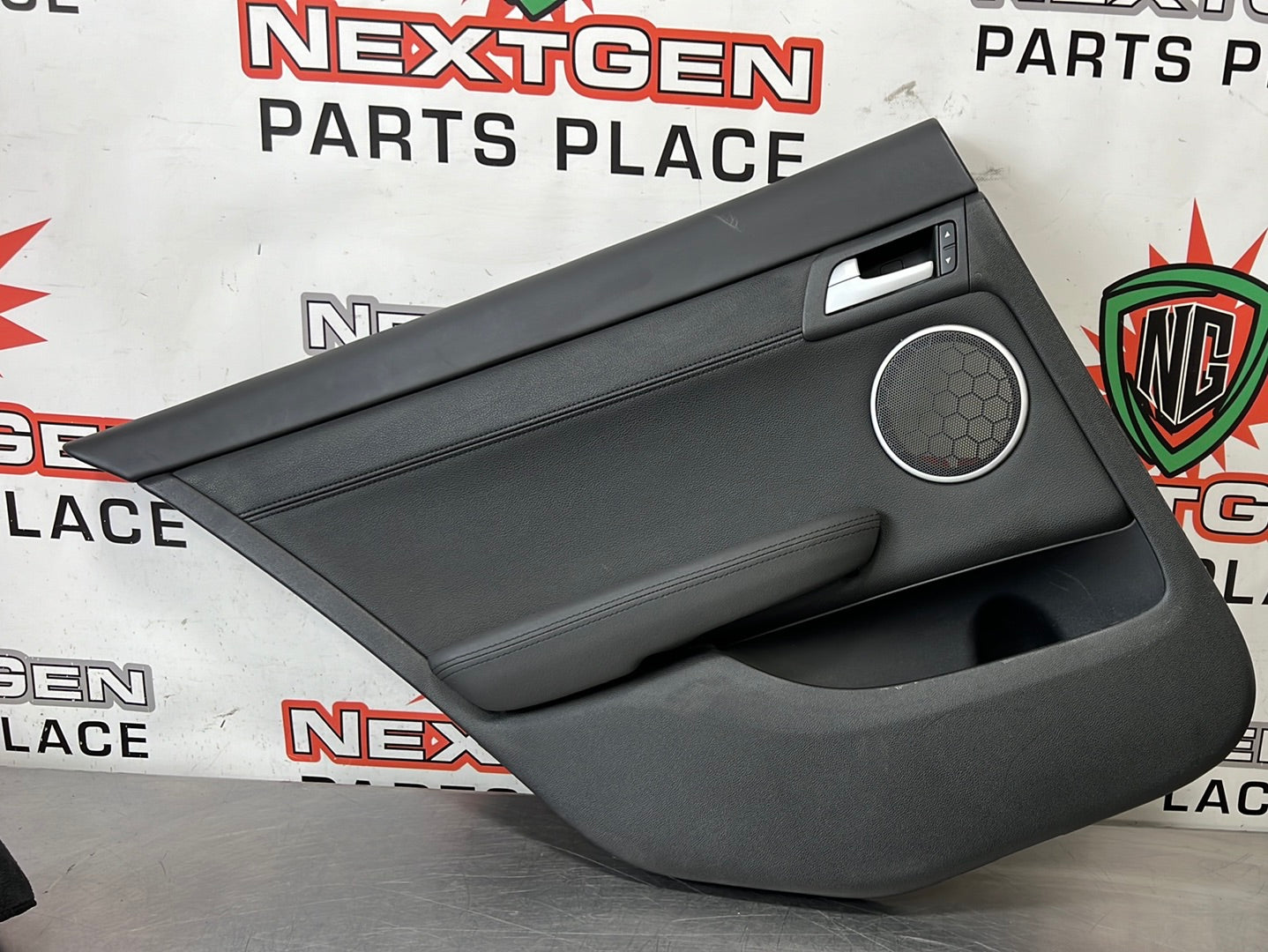 Chrome Front Left Interior Door Handle Fit Pontiac G8 2008 2009