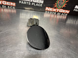 2004 PONTIAC GTO FUEL GAS DOOR ASSEMBLY BLCK OEM 92119899 #1191