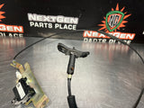04 - 06 PONTIAC GTO FUEL DOOR RELEASE ASSEMBLY 92210031 #910