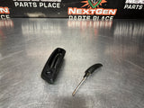 04-06 PONTIAC GTO RH SIDE SEAT RECLINE LEVER OEM #1191