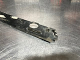 04-06 GTO FRONT LEFT BUMPER GUIDE BRACKET OEM 92048615 #901