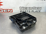 08 - 09 PONTIAC G8 SUB WOOFER AMP AMPLIFIER BRACKET 92225355 OEM  #421