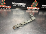 04-06 PONTIAC GTO FRONT LH LEFT FRONT BUMPER GUIDE BRACKET 92050709 OEM #1043