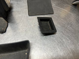 04-06 PONTIAC GTO CENTER CONSOLE COIN HOLDER RUBBER INSERT KIT OEM