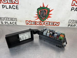 97-04  C5 CORVETTE FUSE RELAY CONTROL CENTER 15329393 #581