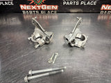 14-19 C7 CORVETTE Z51 FRONT SWAY BAR BRACKETS WITH HARDWARE OEM #1604