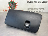 97-04 C5 CORVETTE GLOVE BOX BLK OEM #581