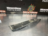 05-13 C6 CORVETTE RF PASSENGER SIDE FRONT SPLASH GUARD/MUDFLAP 19170236 OEM 1038
