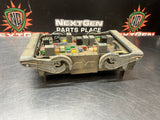 2013 GMC SIERRA DIESEL 6.6 UNDERHOOD FUSE BOX 22798216 OEM #1051
