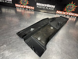 2011 CADILLAC CTS-V COUPE SHEILD ASSEMBLY DEFLECTOR COVER OEM 15856790 #1305