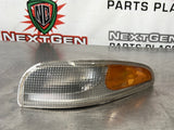 97-04 C5 CORVETTE FRONT LH TURN SIGNAL MARKER LIGHT OEM 16523617 #VV544