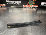 04 -06 PONTIAC GTO EXTERIOR B PILLAR WINDOW TRIM RH SIDE 92093111 OEM #1191