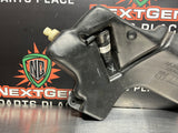 2000 C5 CORVETTE WINDSHIELD WASHER FLUID RESERVOIR W/ PUMP OEM 22154853 #798