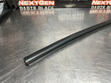10-15 CAMARO SS LH DRIVER SIDE DOOR WINDOW INNER WEATHERSTRIP OEM #1013