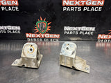 97-04 C5 CORVETTE MOTOR MOUNT BRACKETS 10260642 10260643 OEM #1380