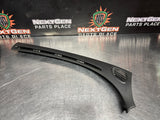 05 PONTIAC GTO RH DASH COWL DEFROST VENT TRIM PANEL OEM 92105079 #1269