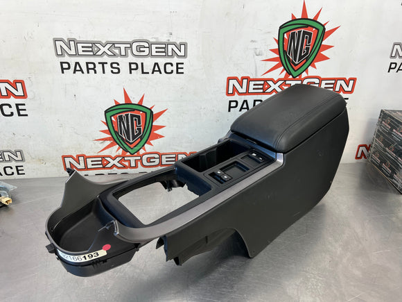 2004 PONTIAC GTO FRONT CENTER CONSOLE COMPLETE OEM #693