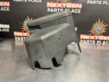 2004 SILVERADO K2500 6.6 FUSE BOX COVER/LID 15200390 AND BRACKET OEM #859
