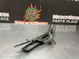 05-13 C6 CORVETTE LEFT FRONT FENDER / BUMPER REINFORCEMENT BRACKET LH OEM #1110
