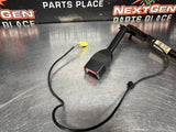 04-06 PONTIAC GTO RH PASSENGER FRONT SEAT BELT PRE TENSIONER 92211019 OEM #1293