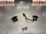 05-13 C6 CORVETTE CONVERTIBLE ROOF LIFT OFF PANEL WINDOW LATCH TRIM COVER OEM #1468
