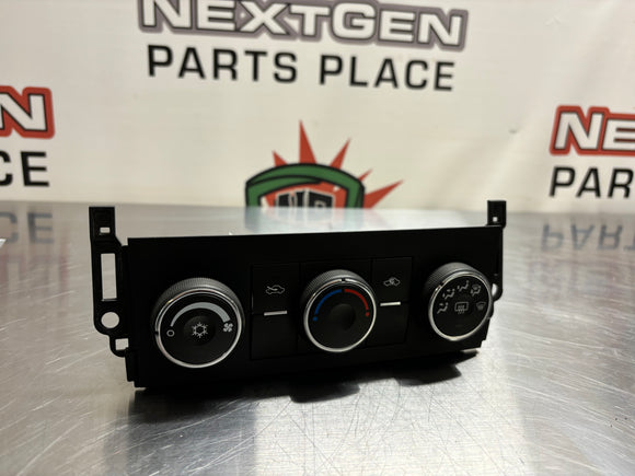 2009 SILVERADO 2500HD CLIMATE CONTROL OEM 15238552 #612