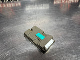 2004 GTO RH PASSENGER SIDE POWER SEAT ACCESS CONTROL MODULE 4003617 #1691