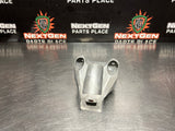 2011 CAMARO SS V8 LS3 MOTOR MOUNT PEDESTAL BRACKET LH DRIVER SIDE OEM #1013