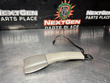 1997-2004 C5 CORVETTE LH SEAT BELT RECEIVER SHALE OEM #1289