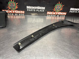 05 PONTIAC GTO LH DASH COWL DEFROST VENT TRIM PANEL OEM 92105080 #1269
