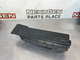 2004 PONTIAC GTO HOOD FUSE BOX COVER LID 92169852 #560