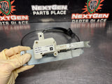 04 - 06 PONTIAC GTO FUEL DOOR RELEASE ASSEMBLY 92210031 OEM #1438