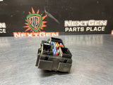 2011 GMC SIERRA 2500 FUSE JUNCTION BOX 20828608 OEM #1165