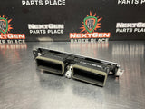 2012 FORD MUSTANG GT CENTER DASH AC HEATER AIR VENT OEM AR33-19C681-A #928